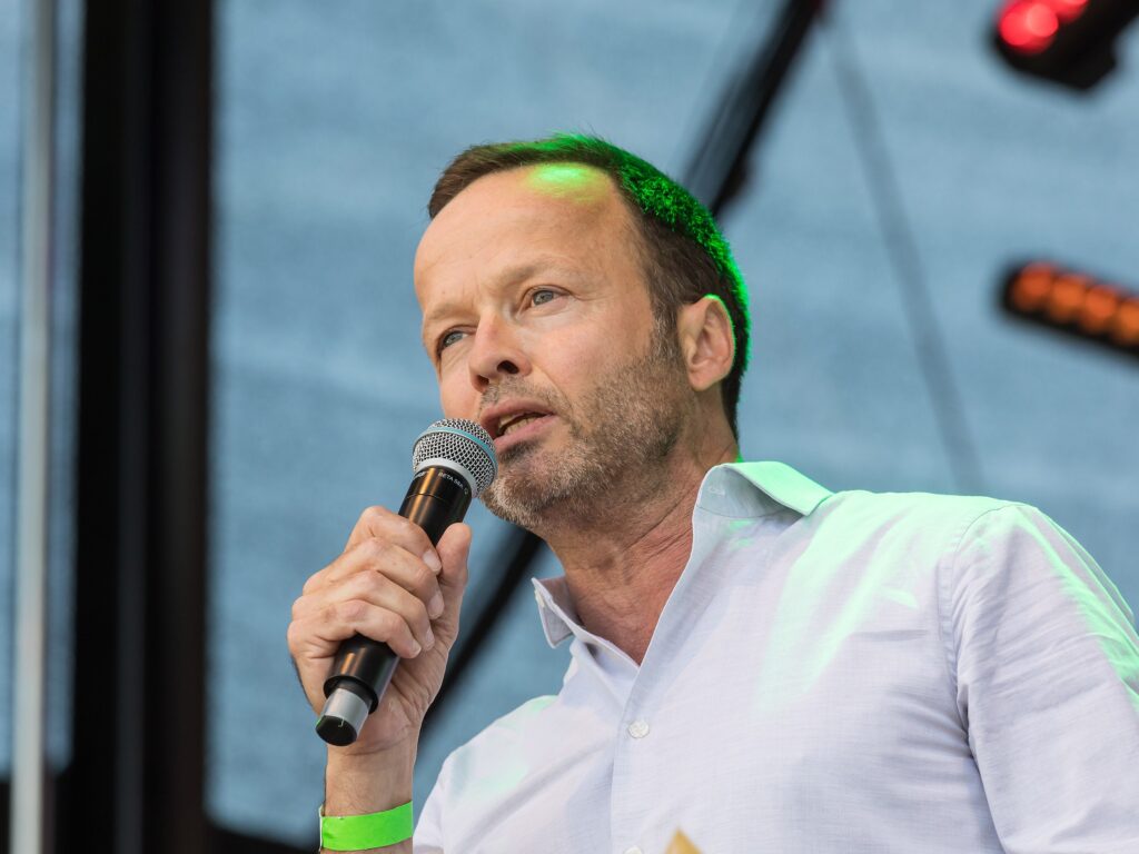 ColognePride 2018-Samstag-Hauptbühne-1600-Politblock-Verleihung Felix-Rexhausen-Preis