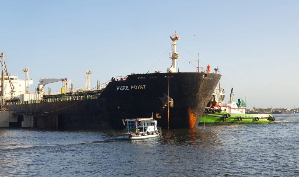 KARACHI PORT TRUST HANDOUT / KEYSTONE