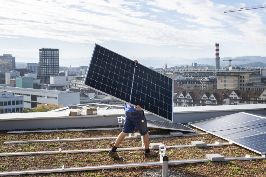 © KEYSTONE / CHRISTIAN BEUTLER