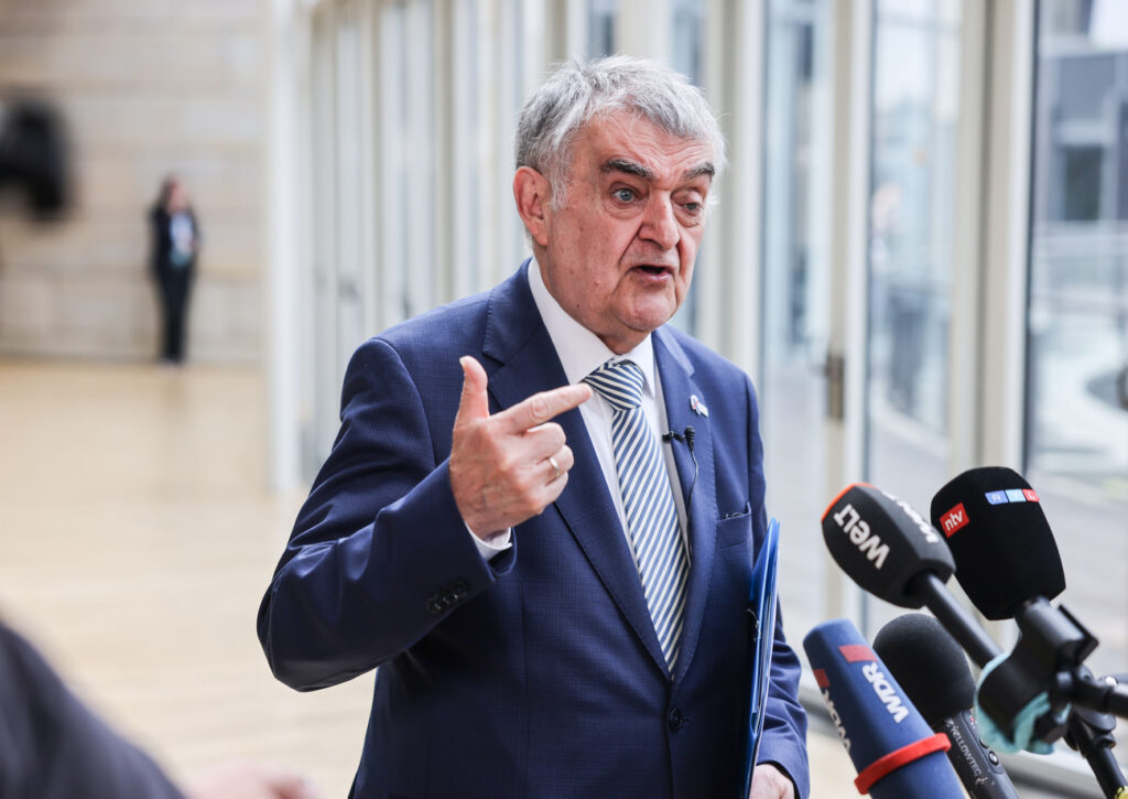 OLIVER BERG / KEYSTONE