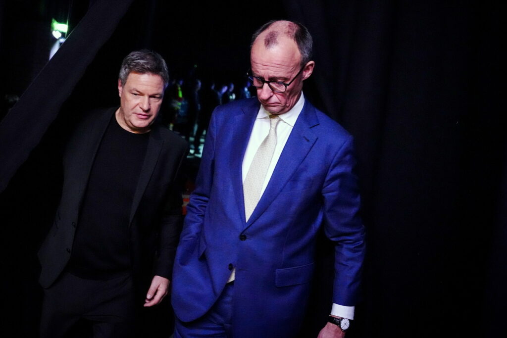 KAY NIETFELD / POOL / KEYSTONE