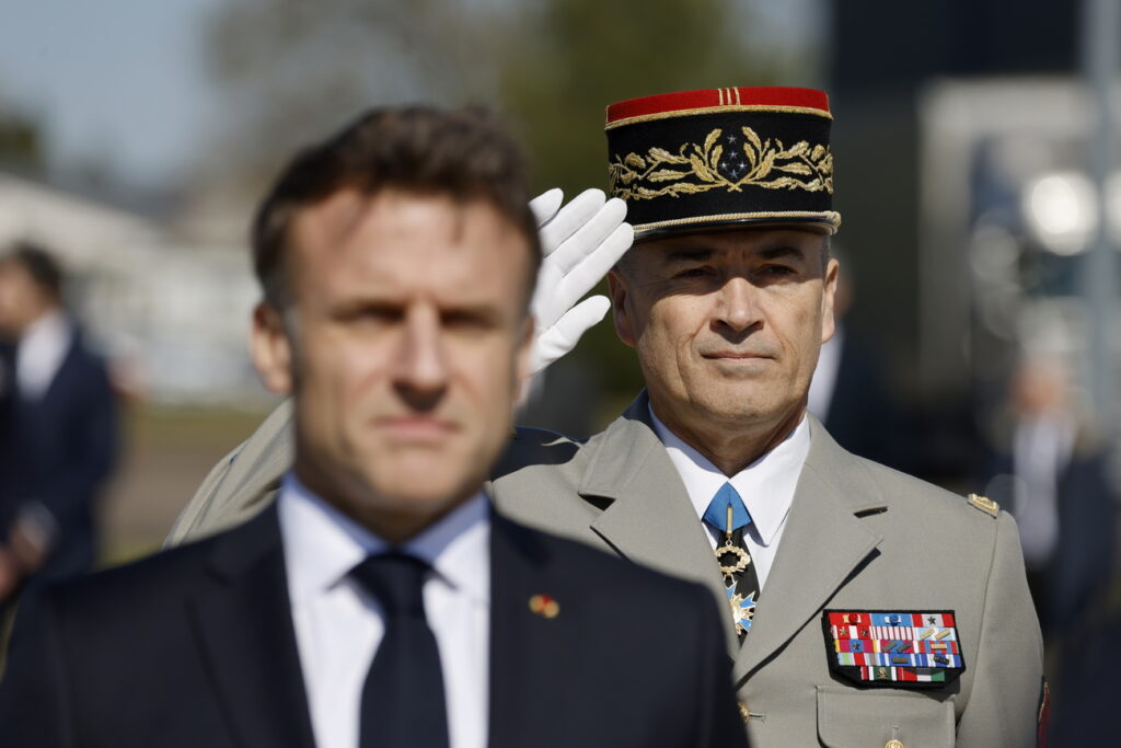 LUDOVIC MARIN / POOL / KEYSTONE