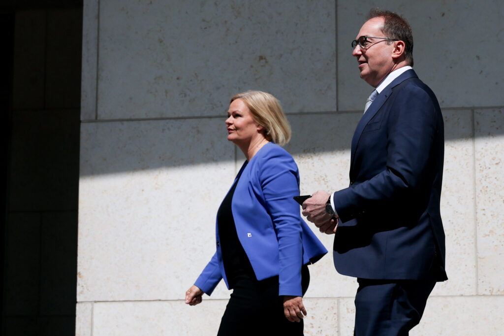 FILIP SINGER / KEYSTONE