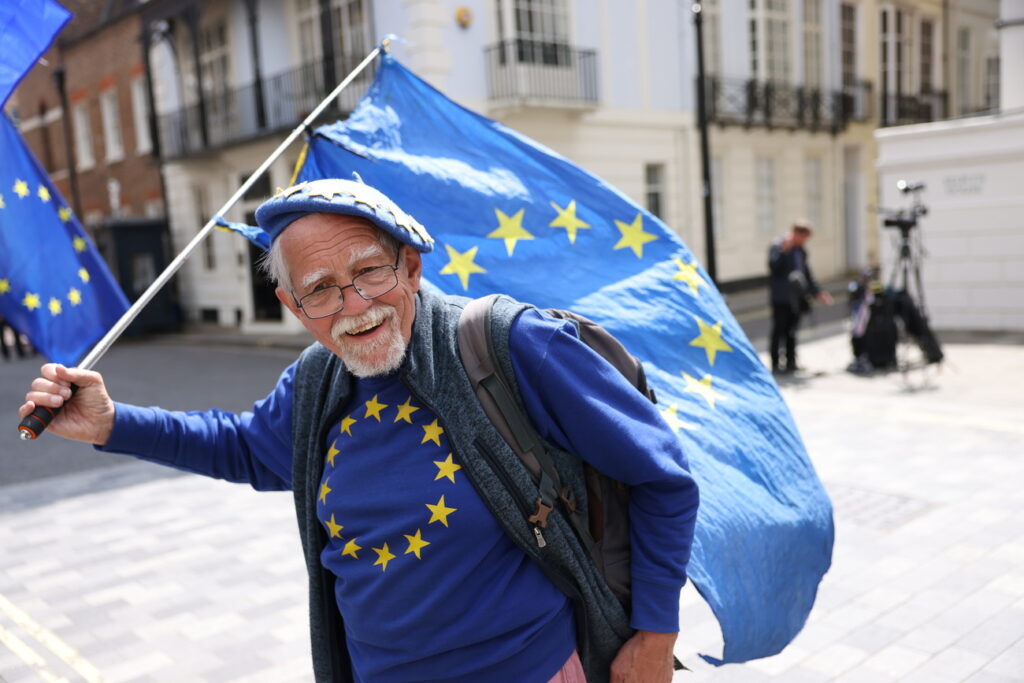 NEIL HALL / KEYSTONE