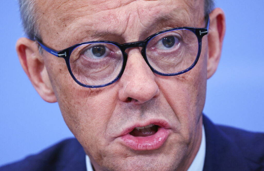 HANNIBAL HANSCHKE / KEYSTONE