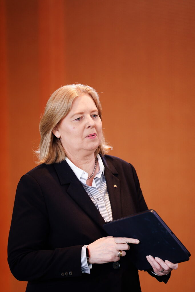 CLEMENS BILAN / KEYSTONE