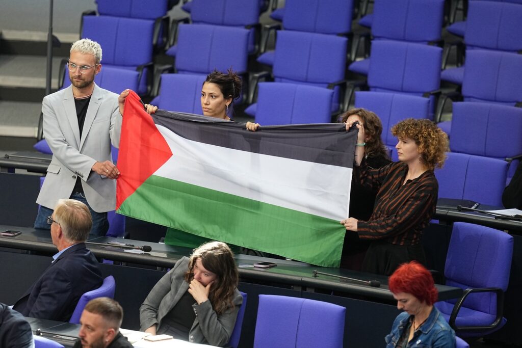 MICHAEL KAPPELER / KEYSTONE