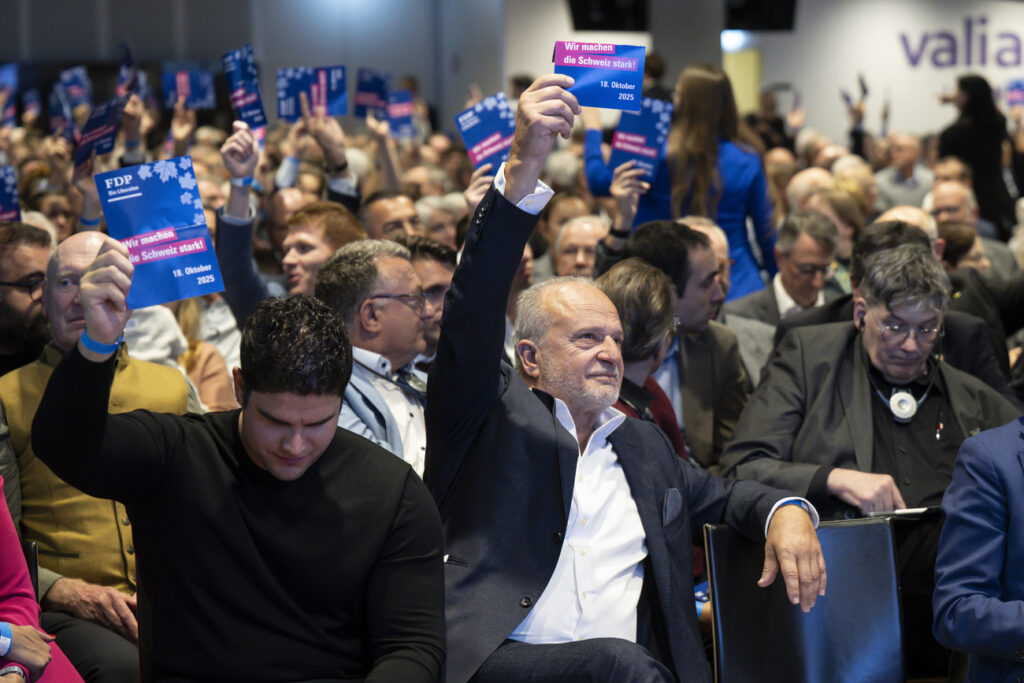 © KEYSTONE / PETER SCHNEIDER