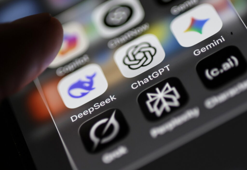 HANNIBAL HANSCHKE / KEYSTONE