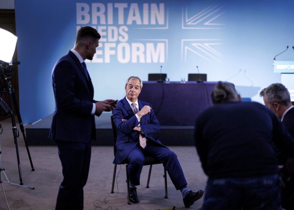 TOLGA AKMEN / KEYSTONE