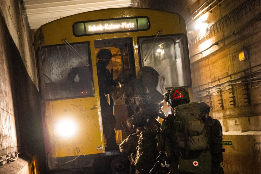 CHRISTOPHE GATEAU / KEYSTONE