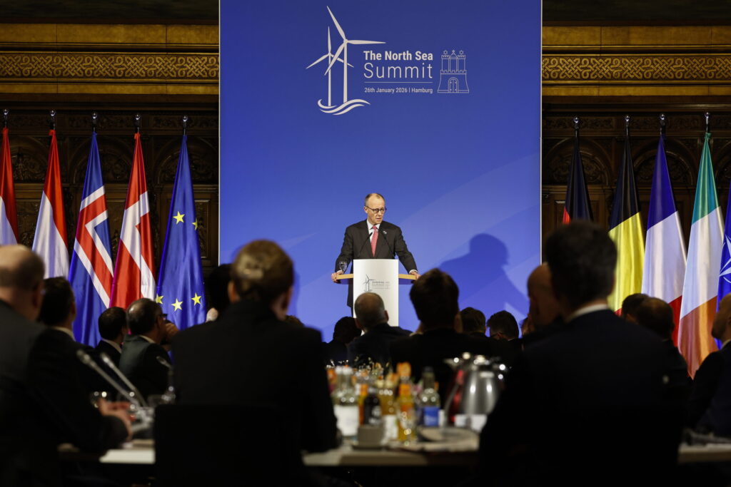 MORRIS MACMATZEN / POOL / KEYSTONE