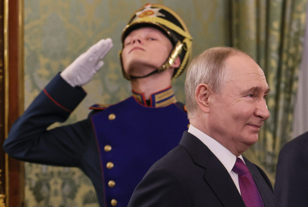 MAXIM SHIPENKOV / KEYSTONE