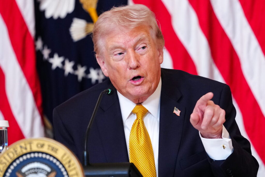 AARON SCHWARTZ / POOL / KEYSTONE