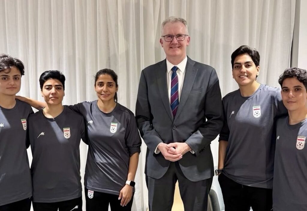 Instagram/@tony_burke_au